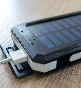 Cabo USB com proteção de bateria para celular