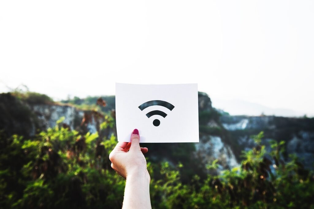 Repetidor de Wi-Fi ampliando sinal da internet